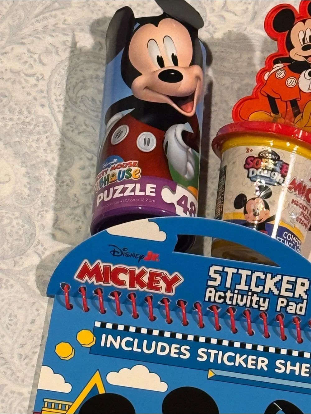 Disney Mickey Mouse Big Kids Activity Set withTin Box